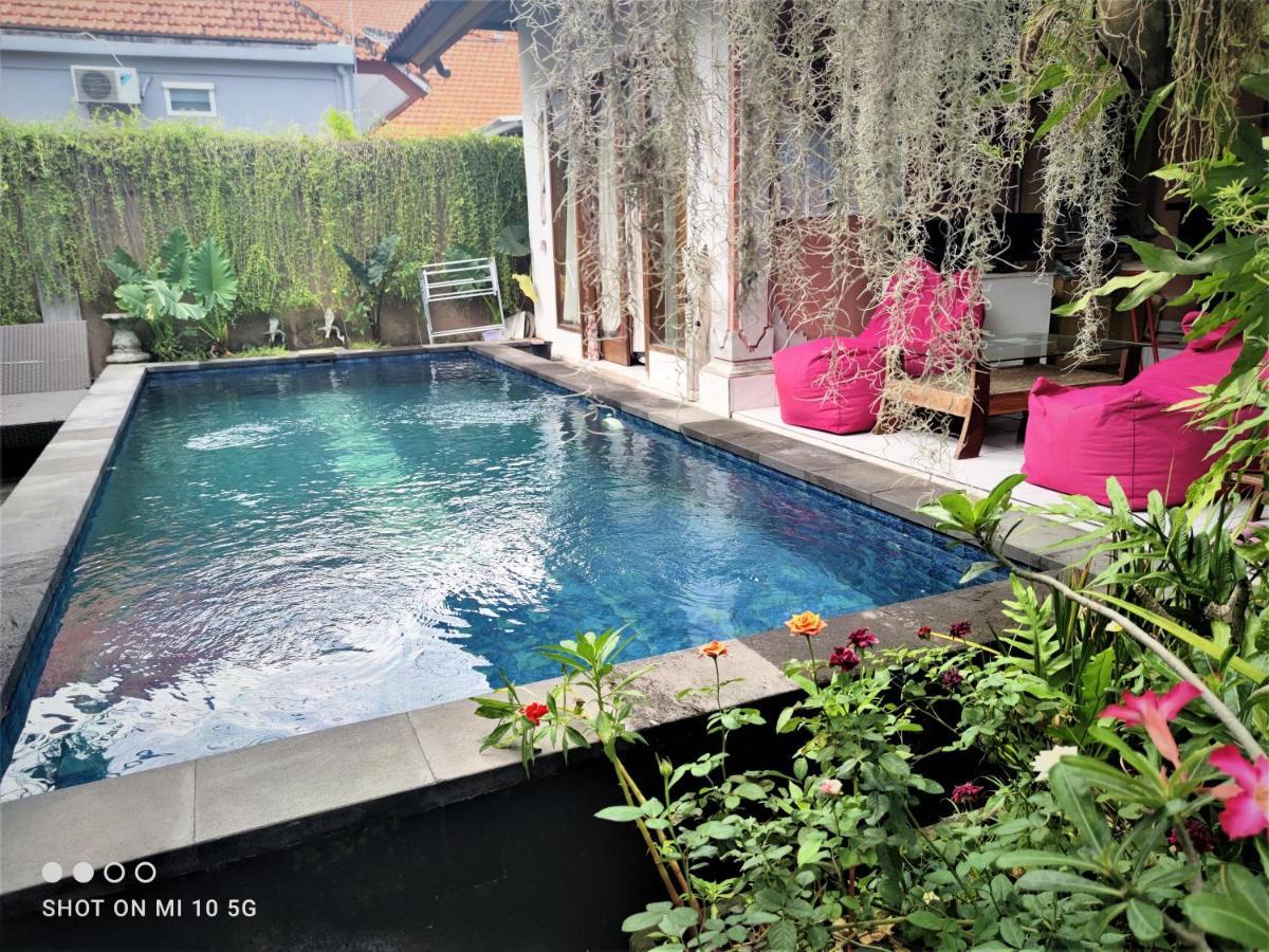 G Saskara Homestay Sanur Extérieur photo