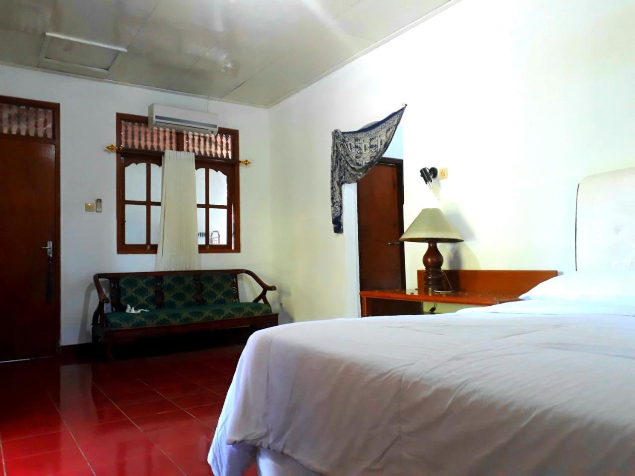 G Saskara Homestay Sanur Extérieur photo