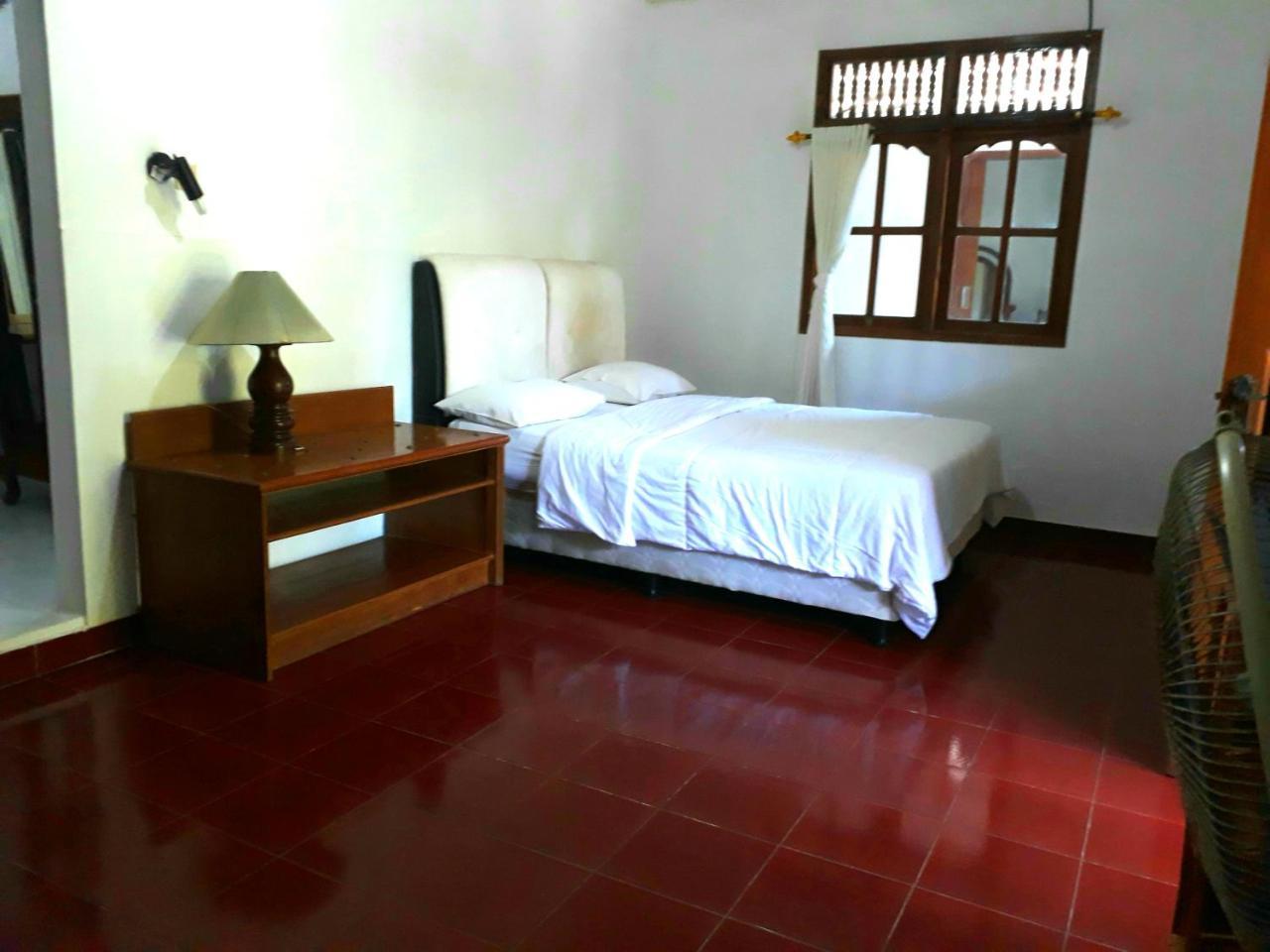 G Saskara Homestay Sanur Extérieur photo